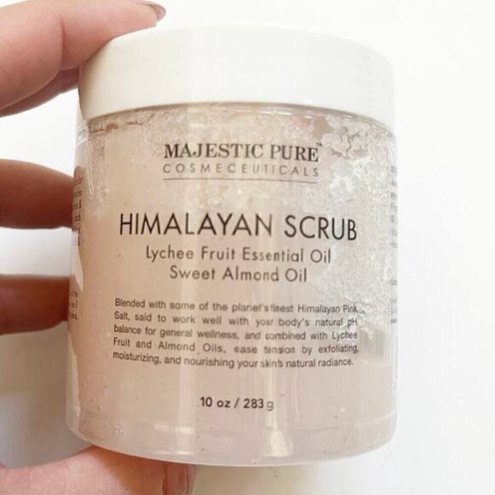 Himalayan Salt Body Scrub Exfoliator Lychee & Almond Oil 10 oz. NEW &‎ SEALED
